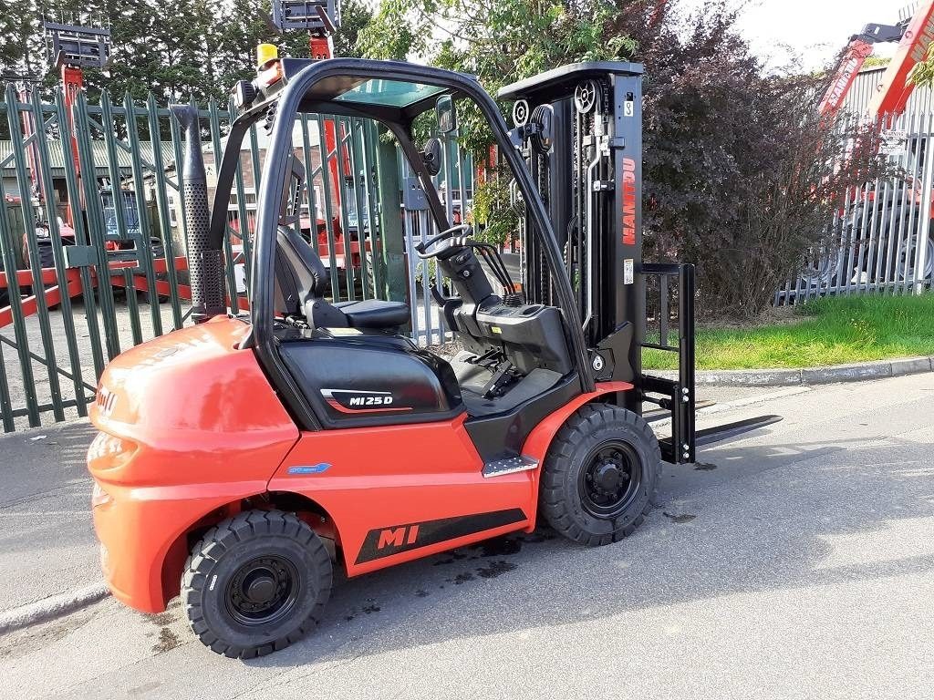 Manitou MI 25 D  - Diesel forklift: picture 2 Manitou MI 25 D  - Diesel forklift: picture 2