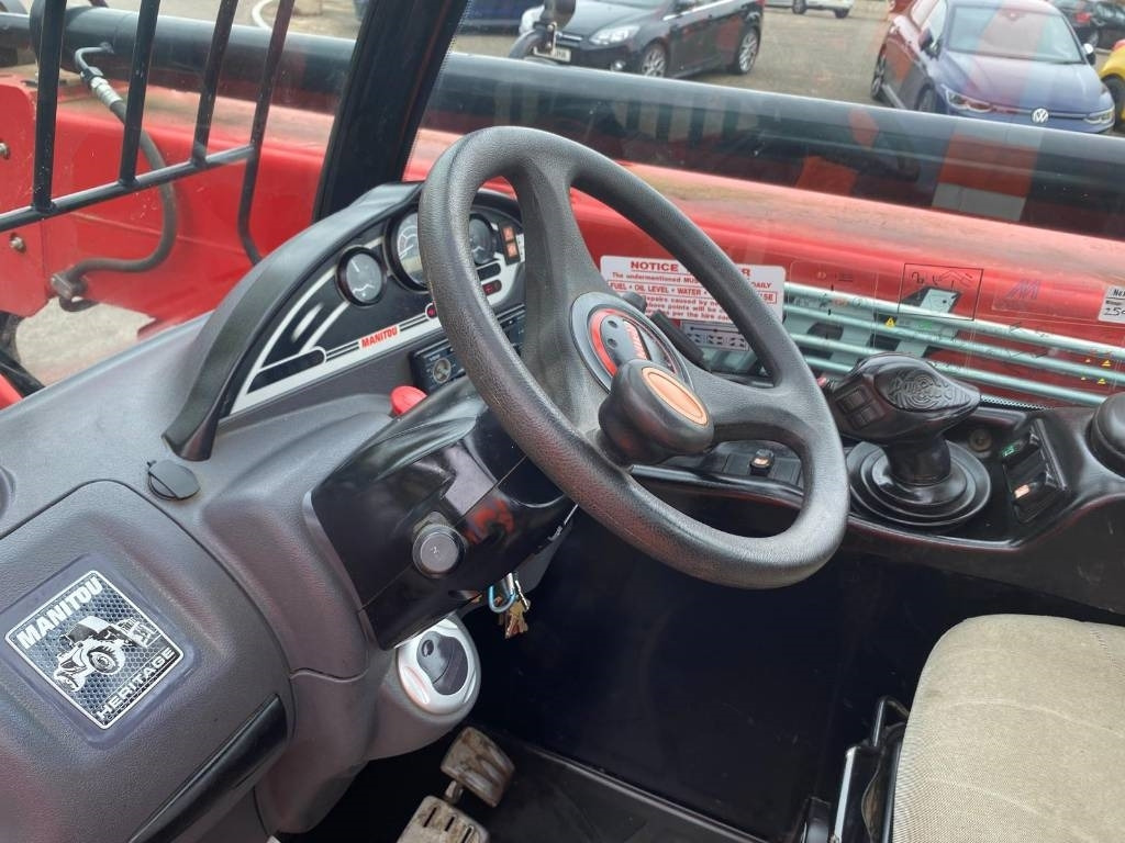 Telescopic handler Manitou MT 933 Easy: picture 24