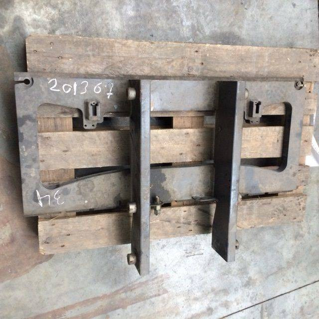 Fork Carriage 1150 mm for Linde 336/351-03 Series - Attachment: picture 2 Fork Carriage 1150 mm for Linde 336/351-03 Series - Attachment: picture 2