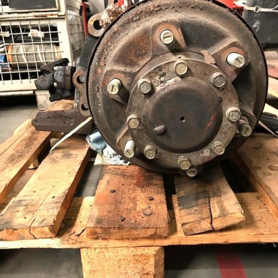 Complete front axle for Caterpillar - Steering for Material handling equipment: picture 1 Complete front axle for Caterpillar - Steering for Material handling equipment: picture 1