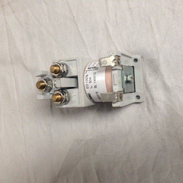 Contactor for Caterpillar - Electrical system for Material handling equipment: picture 1 Contactor for Caterpillar - Electrical system for Material handling equipment: picture 1