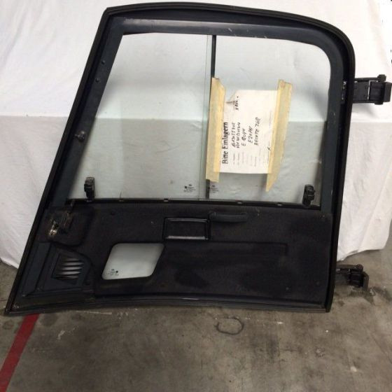Door right for Linde series 386 - Door and parts for Material handling equipment: picture 3 Door right for Linde series 386 - Door and parts for Material handling equipment: picture 3