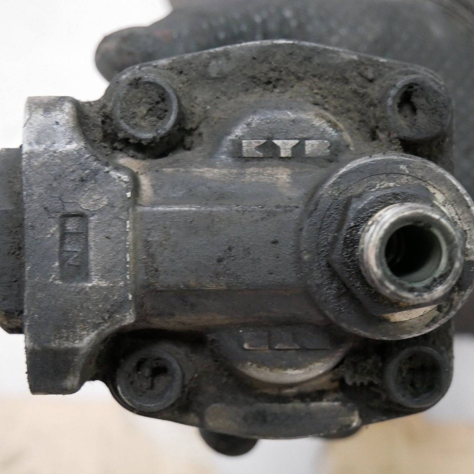 Hydraulic pump for Nissan - Steering pump for Material handling equipment: picture 3 Hydraulic pump for Nissan - Steering pump for Material handling equipment: picture 3