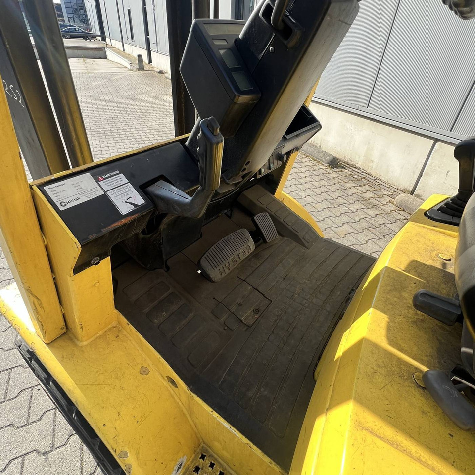 Hyster H3.00XM - LPG forklift: picture 5 Hyster H3.00XM - LPG forklift: picture 5