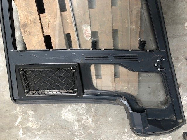 Left door for Linde series 387 - Door and parts for Material handling equipment: picture 5 Left door for Linde series 387 - Door and parts for Material handling equipment: picture 5