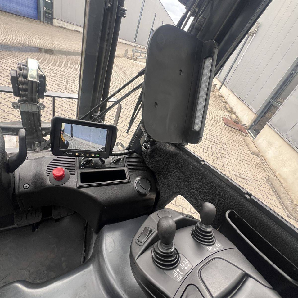 Linde E20PL (386-02) EVO - Electric forklift: picture 5 Linde E20PL (386-02) EVO - Electric forklift: picture 5
