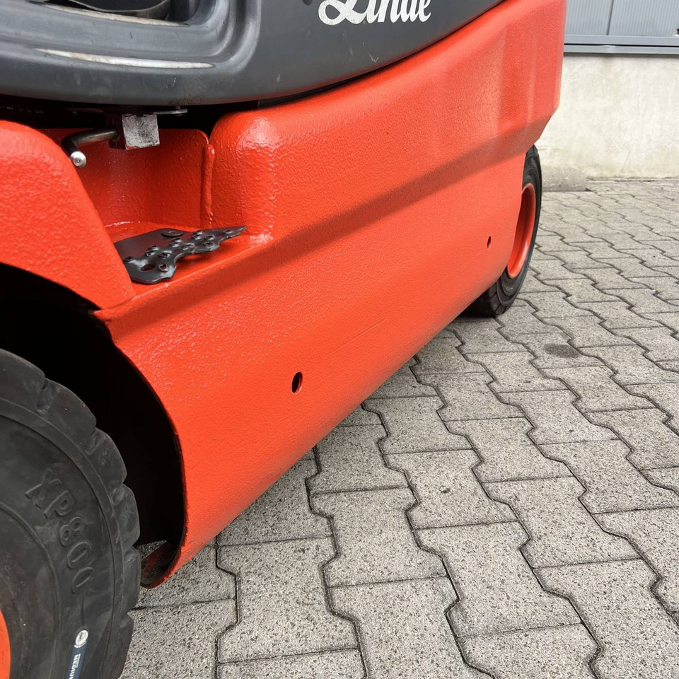 Electric forklift Linde E25S (336-03): picture 19 Electric forklift Linde E25S (336-03): picture 19