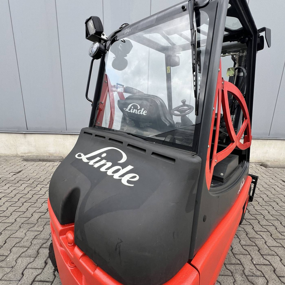 Electric forklift Linde E25S (336-03): picture 15 Electric forklift Linde E25S (336-03): picture 15