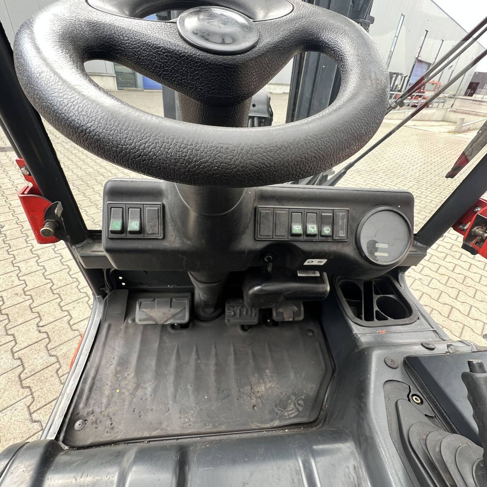 Electric forklift Linde E25S (336-03): picture 7 Electric forklift Linde E25S (336-03): picture 7
