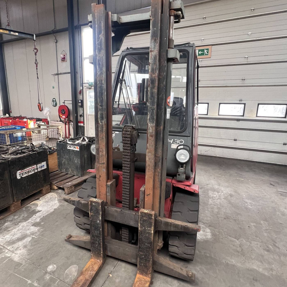 Linde H30T (351) - LPG forklift: picture 3 Linde H30T (351) - LPG forklift: picture 3