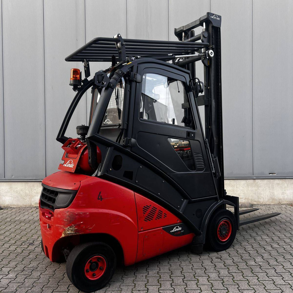 Linde H35T (393-02) EVO - LPG forklift: picture 2 Linde H35T (393-02) EVO - LPG forklift: picture 2