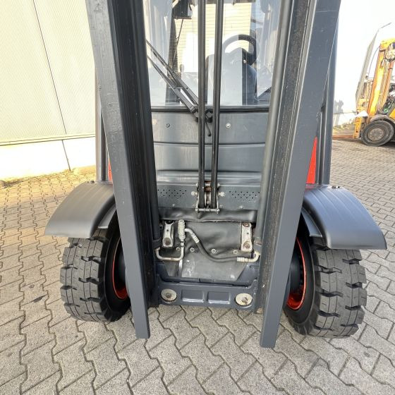 Linde H40D (394-02) EVO - Diesel forklift: picture 4 Linde H40D (394-02) EVO - Diesel forklift: picture 4