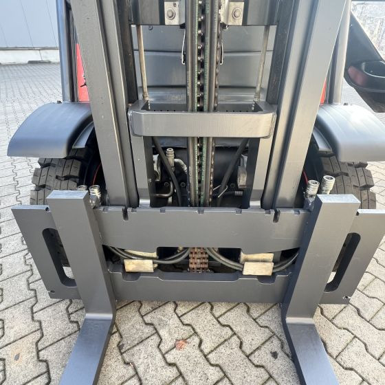 Linde H40D (394-02) EVO - Diesel forklift: picture 3 Linde H40D (394-02) EVO - Diesel forklift: picture 3