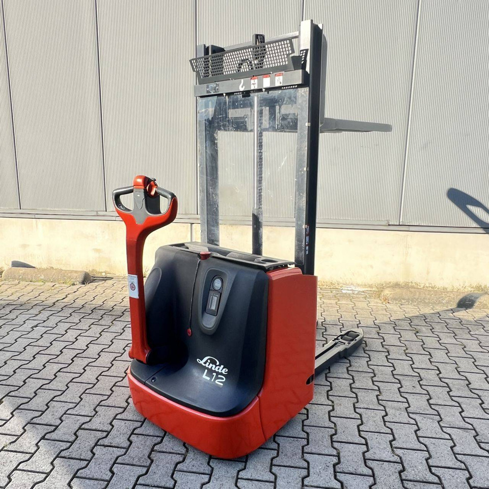 Stacker Linde L12 (1172): picture 9