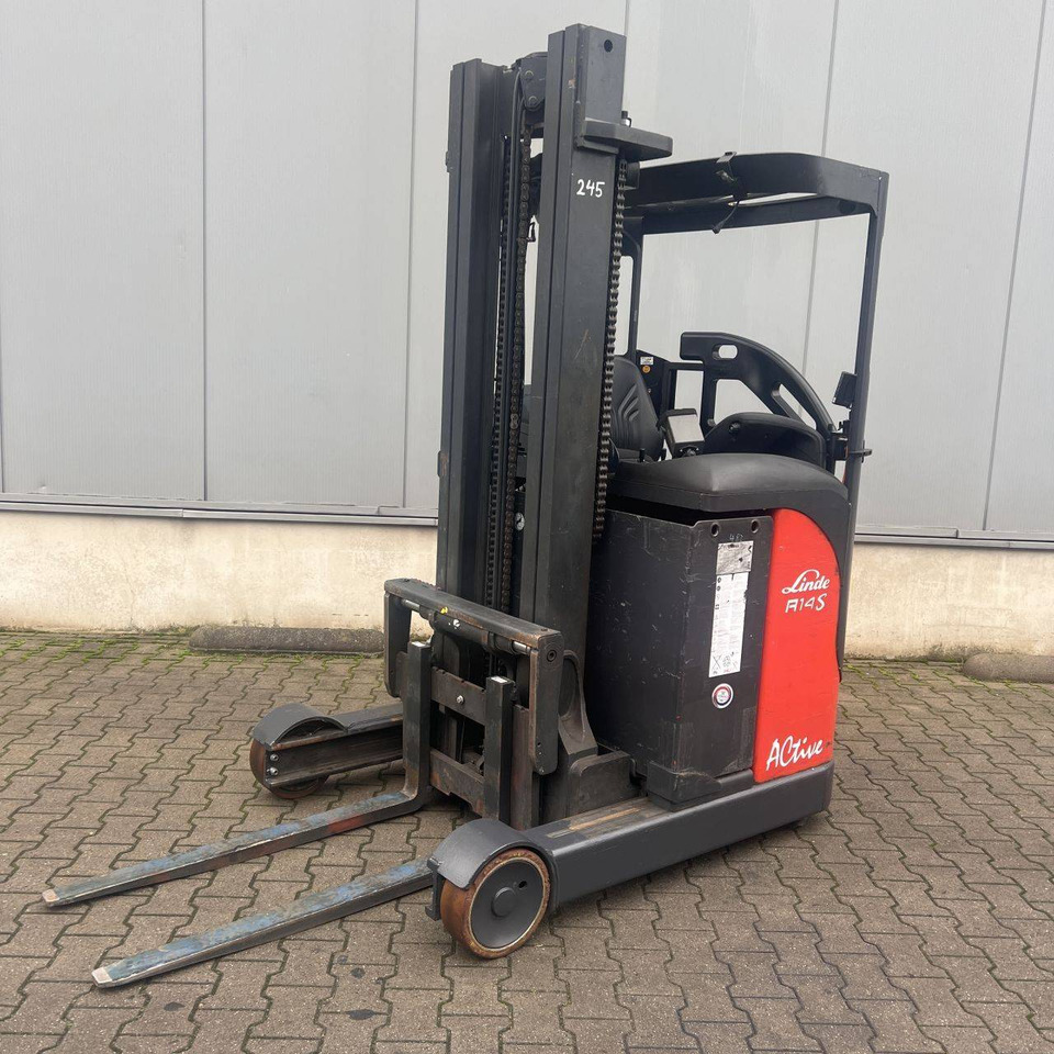 Linde R14S-12 - Reach truck: picture 2 Linde R14S-12 - Reach truck: picture 2