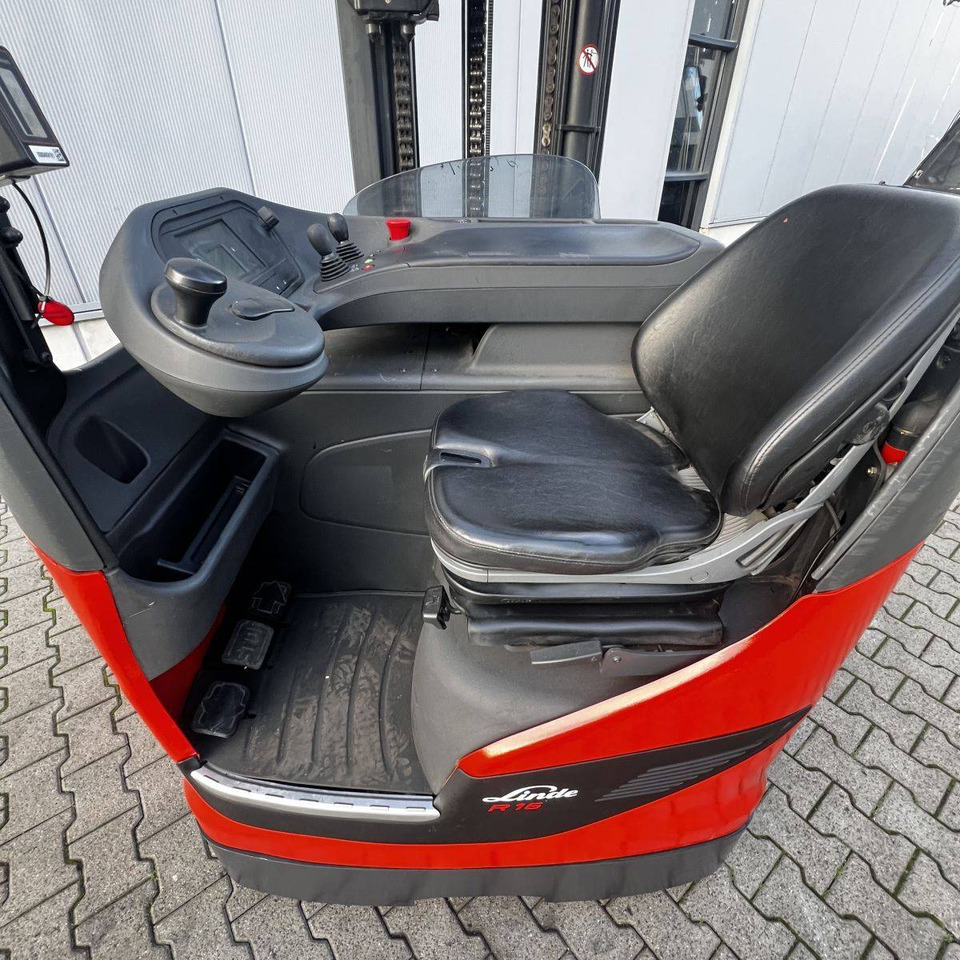 Linde R16 HD (1120) - Reach truck: picture 3 Linde R16 HD (1120) - Reach truck: picture 3