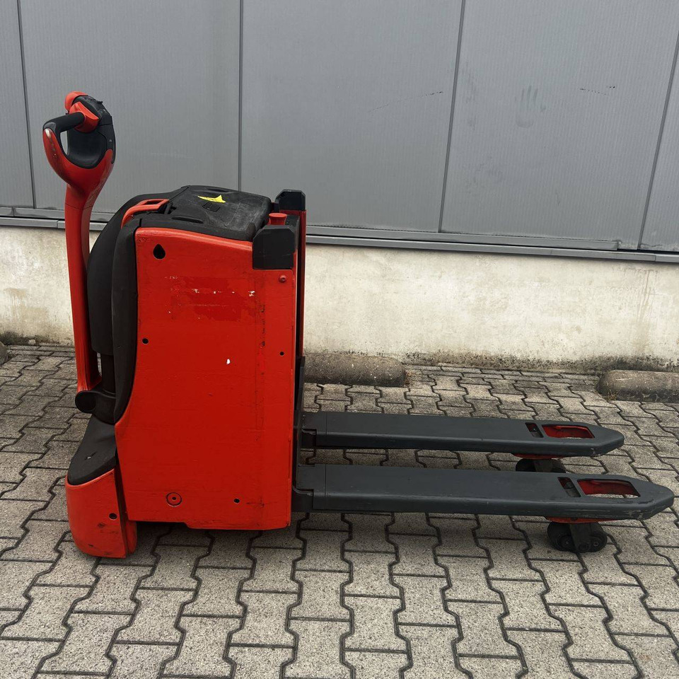 Linde T16L (1152) - Pallet truck: picture 3 Linde T16L (1152) - Pallet truck: picture 3