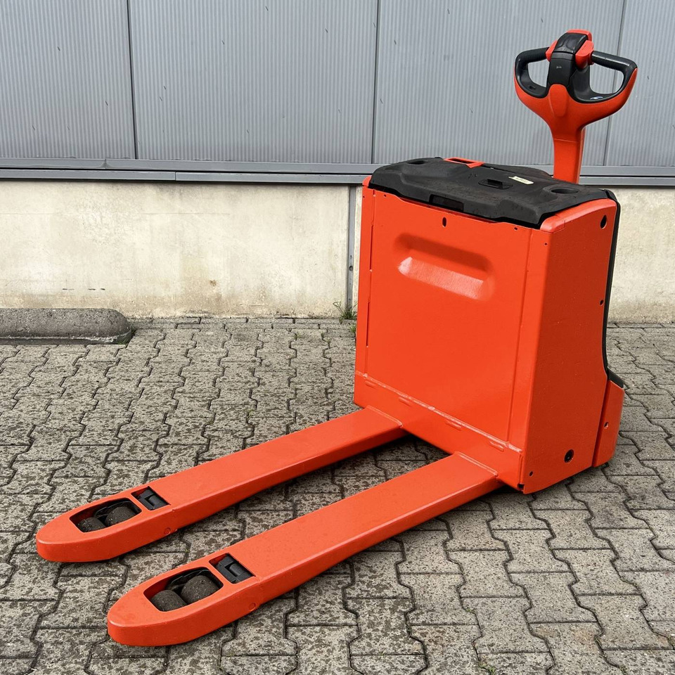 Linde T20 (1152) - Pallet truck: picture 2 Linde T20 (1152) - Pallet truck: picture 2