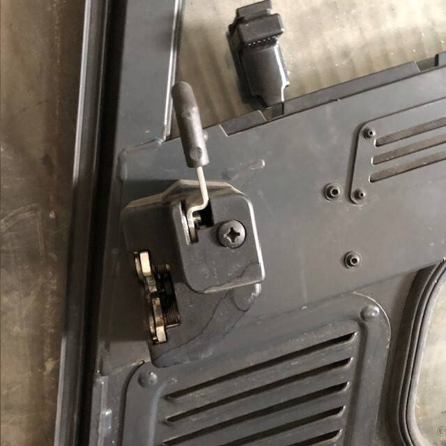 Door and parts for Material handling equipment Right door for Linde series 387: picture 6