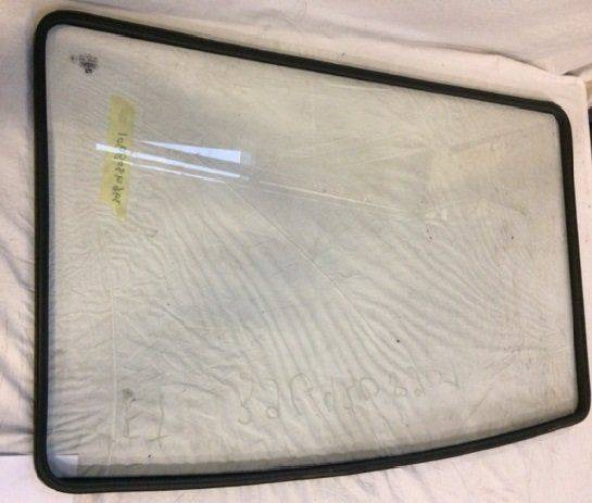 Roof window for Linde - Window and parts for Material handling equipment: picture 1 Roof window for Linde - Window and parts for Material handling equipment: picture 1