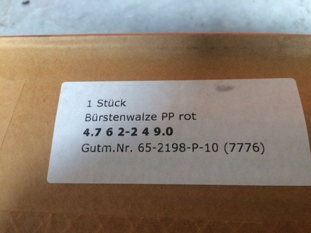 Kärcher Brush Roller PP Red - Spare parts for Cleaning machinery: picture 3 Kärcher Brush Roller PP Red - Spare parts for Cleaning machinery: picture 3