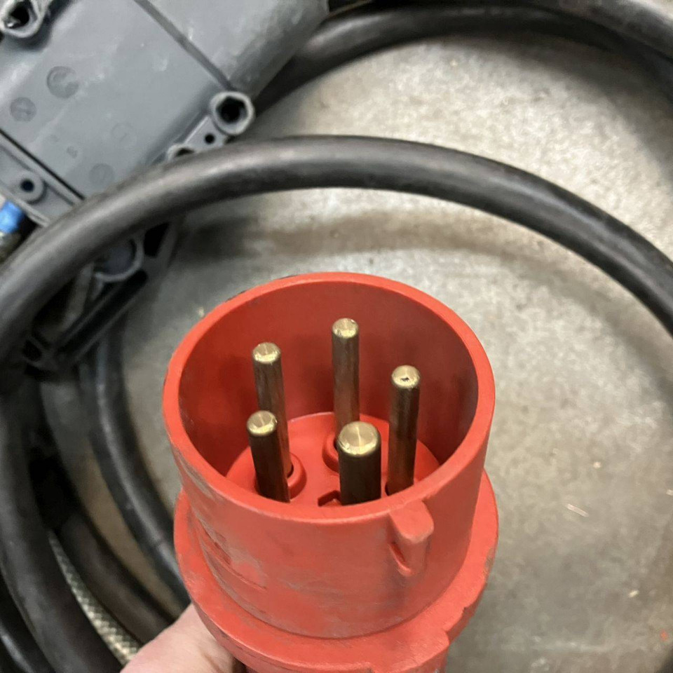 Spare parts for Material handling equipment Tricom 80V/180A: picture 6