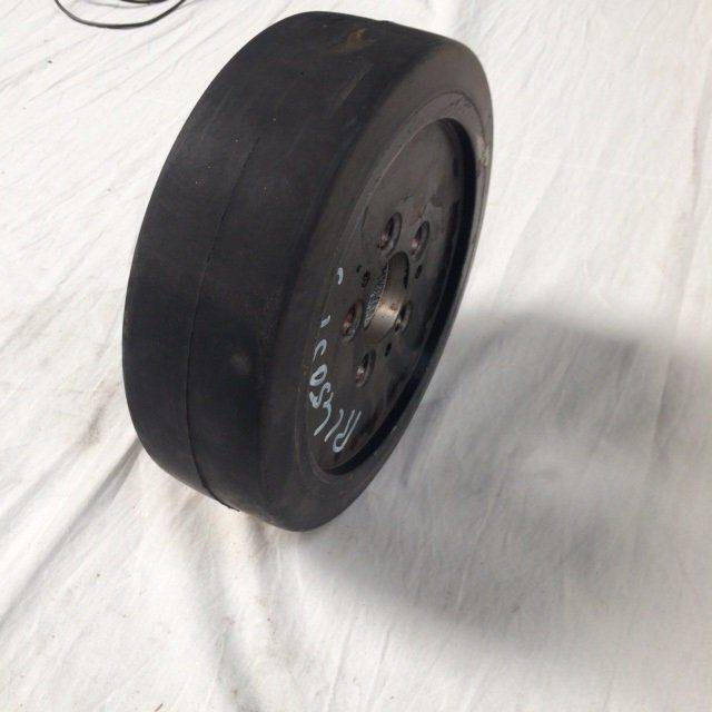 Wheel, rubber for Caterpilar - Steering for Material handling equipment: picture 1 Wheel, rubber for Caterpilar - Steering for Material handling equipment: picture 1