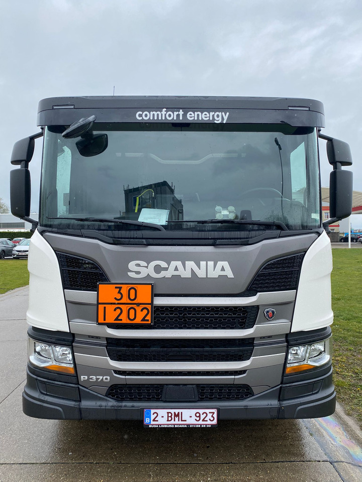 SCANIA P370 - Tank truck: picture 5 SCANIA P370 - Tank truck: picture 5