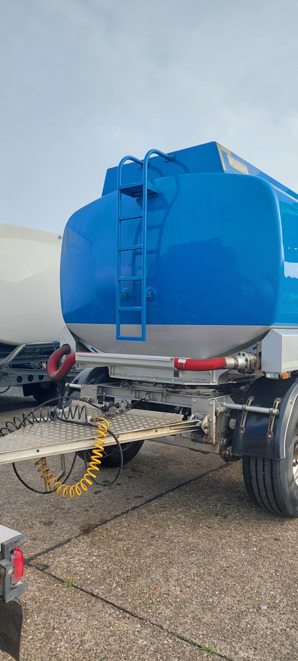 STOKOTA - Tank trailer: picture 4 STOKOTA - Tank trailer: picture 4