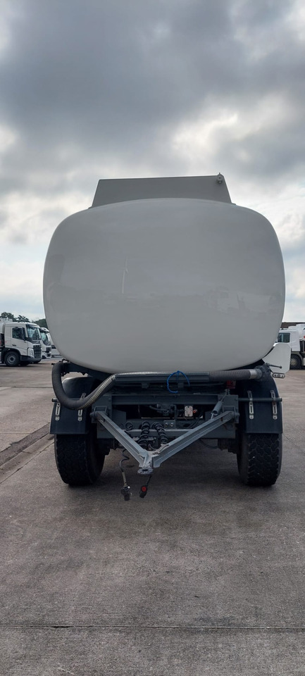 STOKOTA - Tank trailer: picture 3 STOKOTA - Tank trailer: picture 3