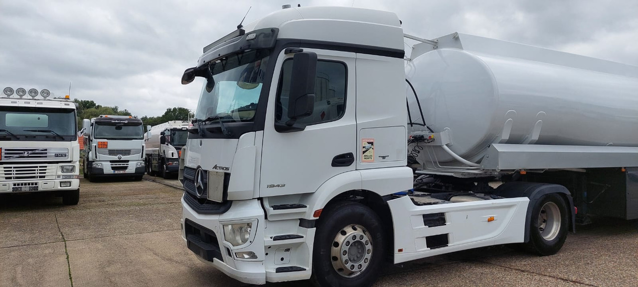 MERCEDES Actros - Tractor unit: picture 1 MERCEDES Actros - Tractor unit: picture 1