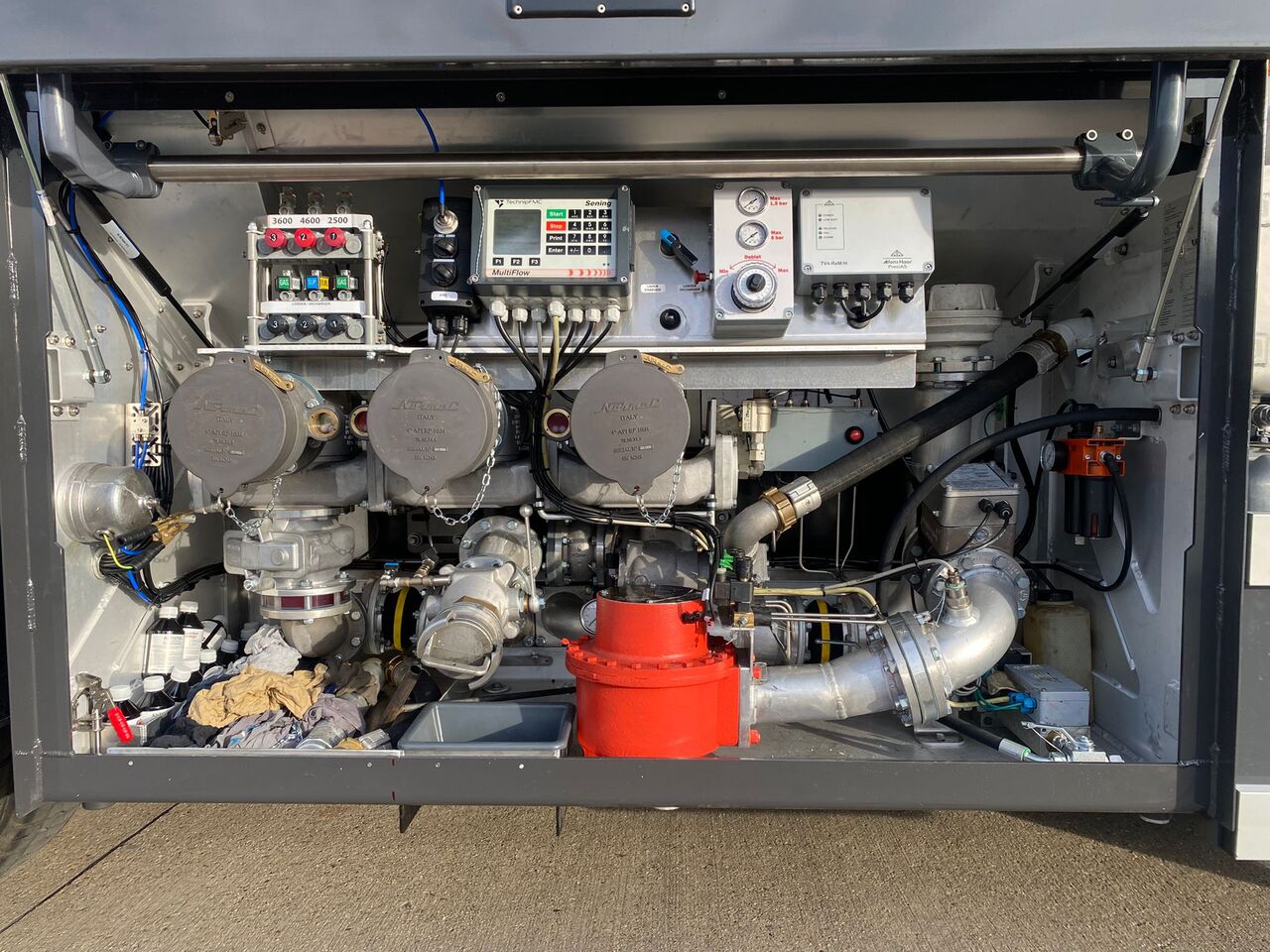 VOLVO FL - Tank truck: picture 3 VOLVO FL - Tank truck: picture 3