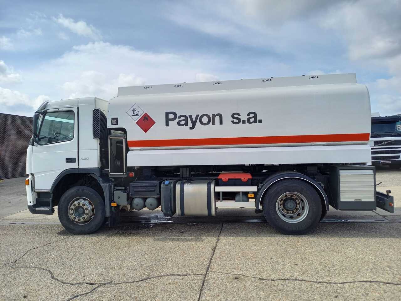 Tank truck Volvo FMFH: picture 11 Tank truck Volvo FMFH: picture 11