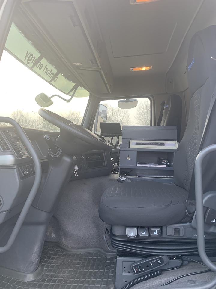 Volvo FMFH - Tank truck: picture 3 Volvo FMFH - Tank truck: picture 3