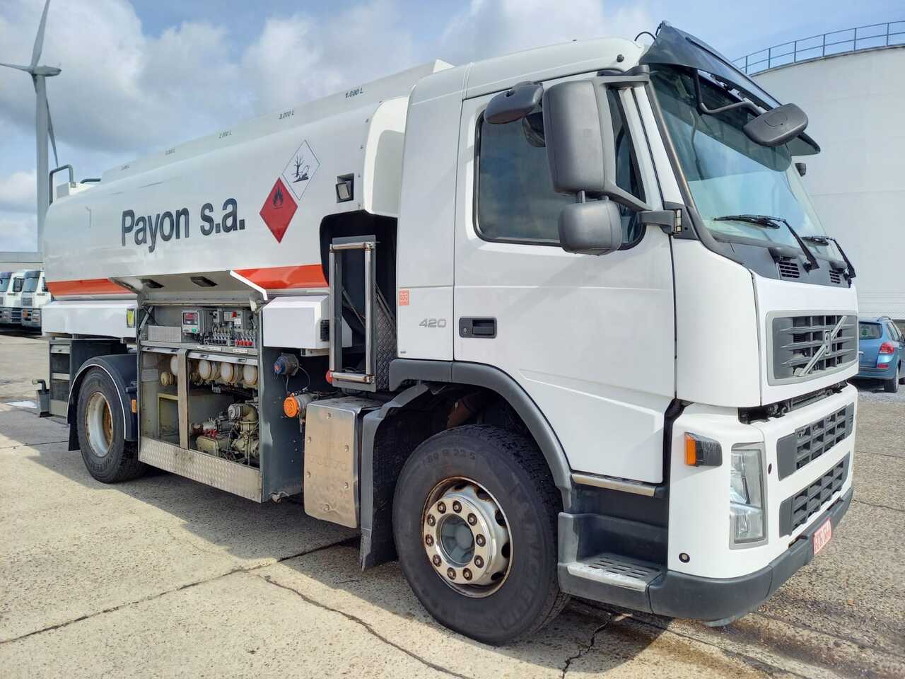 Tank truck Volvo FMFH: picture 6 Tank truck Volvo FMFH: picture 6