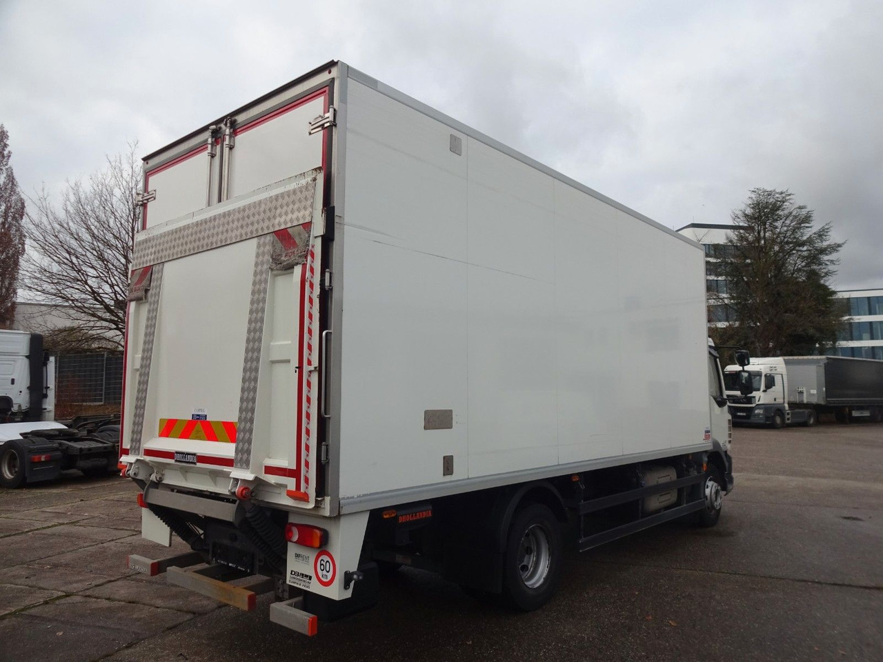 Lease a DAF LF 220, 16 T, LBW, Türen, Klima, Automat, Kamera DAF LF 220, 16 T, LBW, Türen, Klima, Automat, Kamera: picture 6