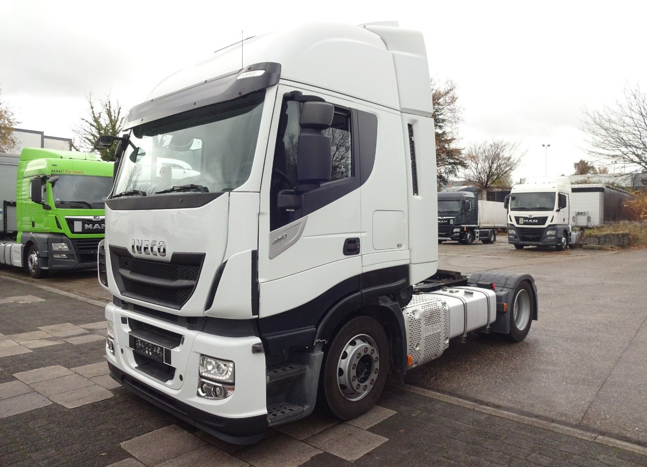 Iveco Stralis 460, Low Liner, Diesel - Tractor unit: picture 3 Iveco Stralis 460, Low Liner, Diesel - Tractor unit: picture 3