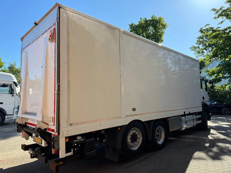 MAN TGS 26.320 EEV Koffer Stuuras AHK 2.500KG LBW 368.390KM! NL TRUCK - Box truck: picture 5 MAN TGS 26.320 EEV Koffer Stuuras AHK 2.500KG LBW 368.390KM! NL TRUCK - Box truck: picture 5