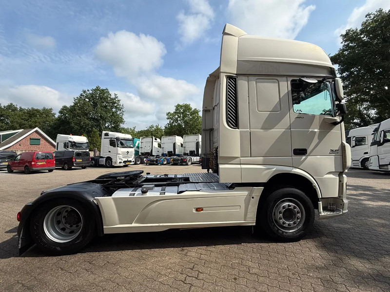 Tractor unit DAF XF 460 SSC Super Space 2x tank ACC German truck: picture 14