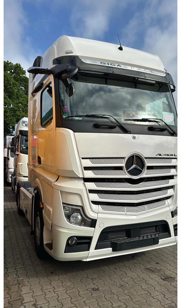 Mercedes-Benz Actros 1845 L Gigaspace 2x tank Standairco 5x available 20-12-2025 - Tractor unit: picture 2 Mercedes-Benz Actros 1845 L Gigaspace 2x tank Standairco 5x available 20-12-2025 - Tractor unit: picture 2