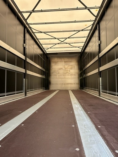Kögel BDF-System, 7.450 mm lang - Curtainside swap body: picture 4 Kögel BDF-System, 7.450 mm lang - Curtainside swap body: picture 4