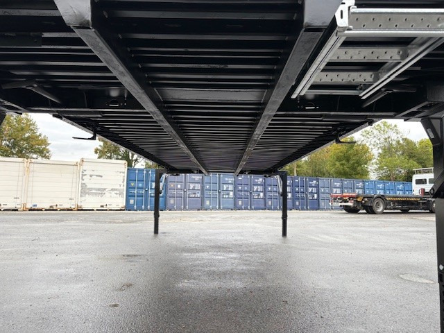 Krone BDF-System 7.450 mm lang, LACK NEU!! - Shipping container: picture 5 Krone BDF-System 7.450 mm lang, LACK NEU!! - Shipping container: picture 5