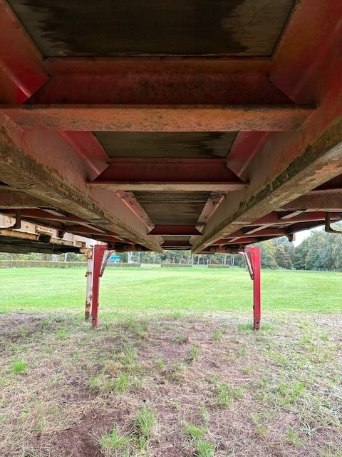 Krone niedrige Türen, Farbe: rot - Curtainside swap body: picture 1 Krone niedrige Türen, Farbe: rot - Curtainside swap body: picture 1