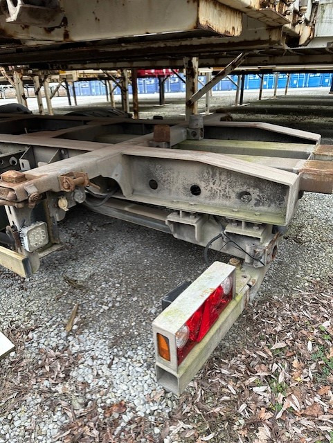 Rufa 19 to GG, zwillingsbereift, tiefgekuppelt, Fabrikat Rufa - Closed box trailer: picture 4 Rufa 19 to GG, zwillingsbereift, tiefgekuppelt, Fabrikat Rufa - Closed box trailer: picture 4