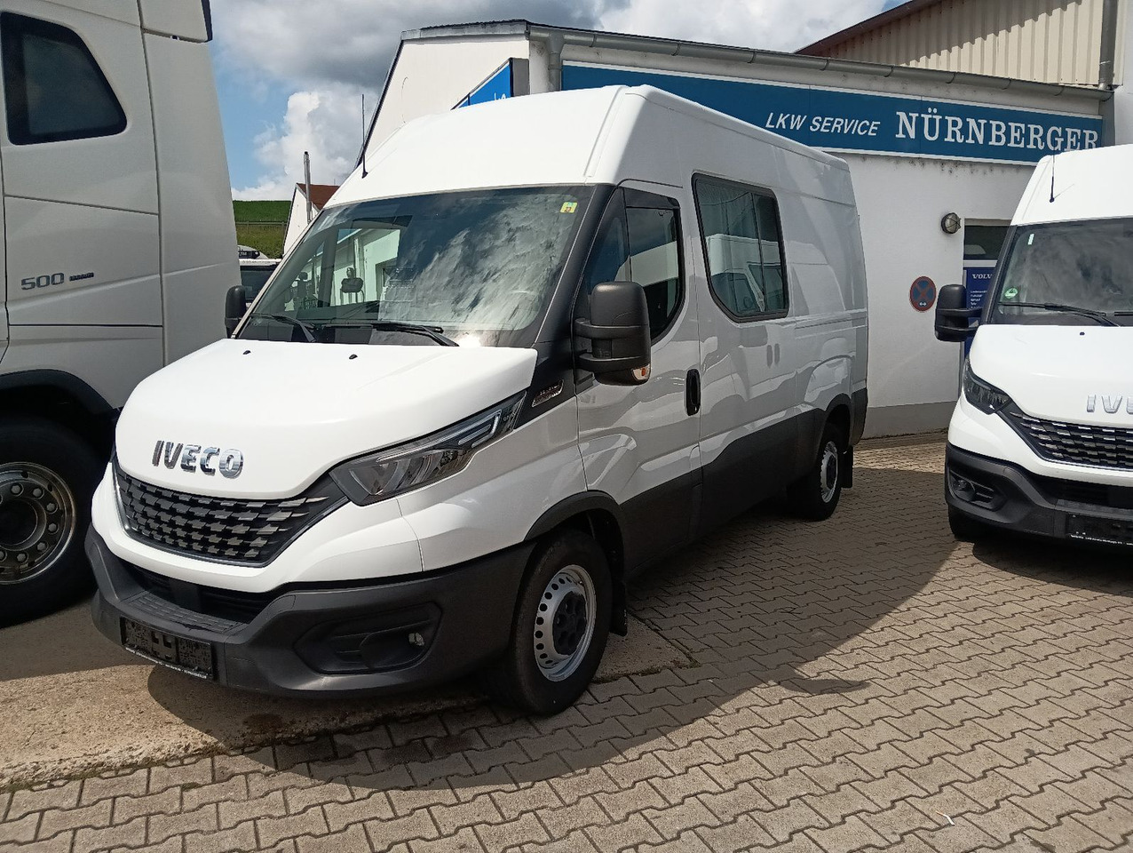 Iveco Daily Kasten HKa 35S21 V WB3520 AHK, Standheizun - Panel van: picture 3 Iveco Daily Kasten HKa 35S21 V WB3520 AHK, Standheizun - Panel van: picture 3