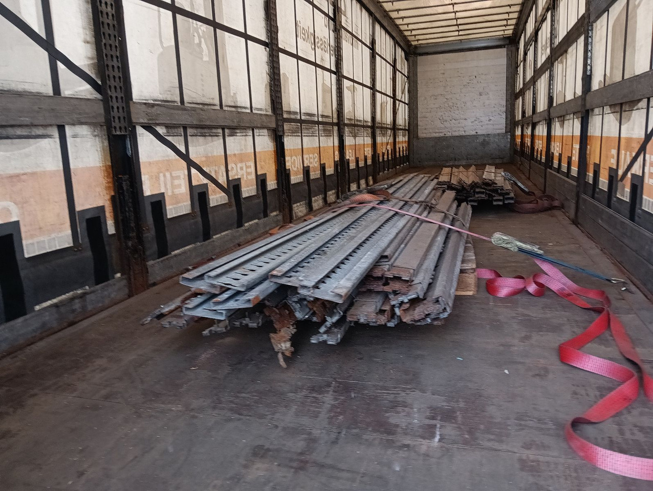Schmitz Cargobull SCS24 DOPPELSTOCK HUBDACH Lift SAF 455/40R22,5 - Curtainsider semi-trailer: picture 2 Schmitz Cargobull SCS24 DOPPELSTOCK HUBDACH Lift SAF 455/40R22,5 - Curtainsider semi-trailer: picture 2