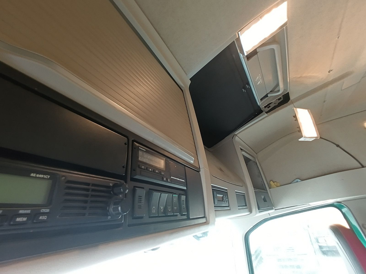 Tractor unit Volvo FH 500 4x2T X-Track Globe I-PARC HydraulikUNFALL: picture 19