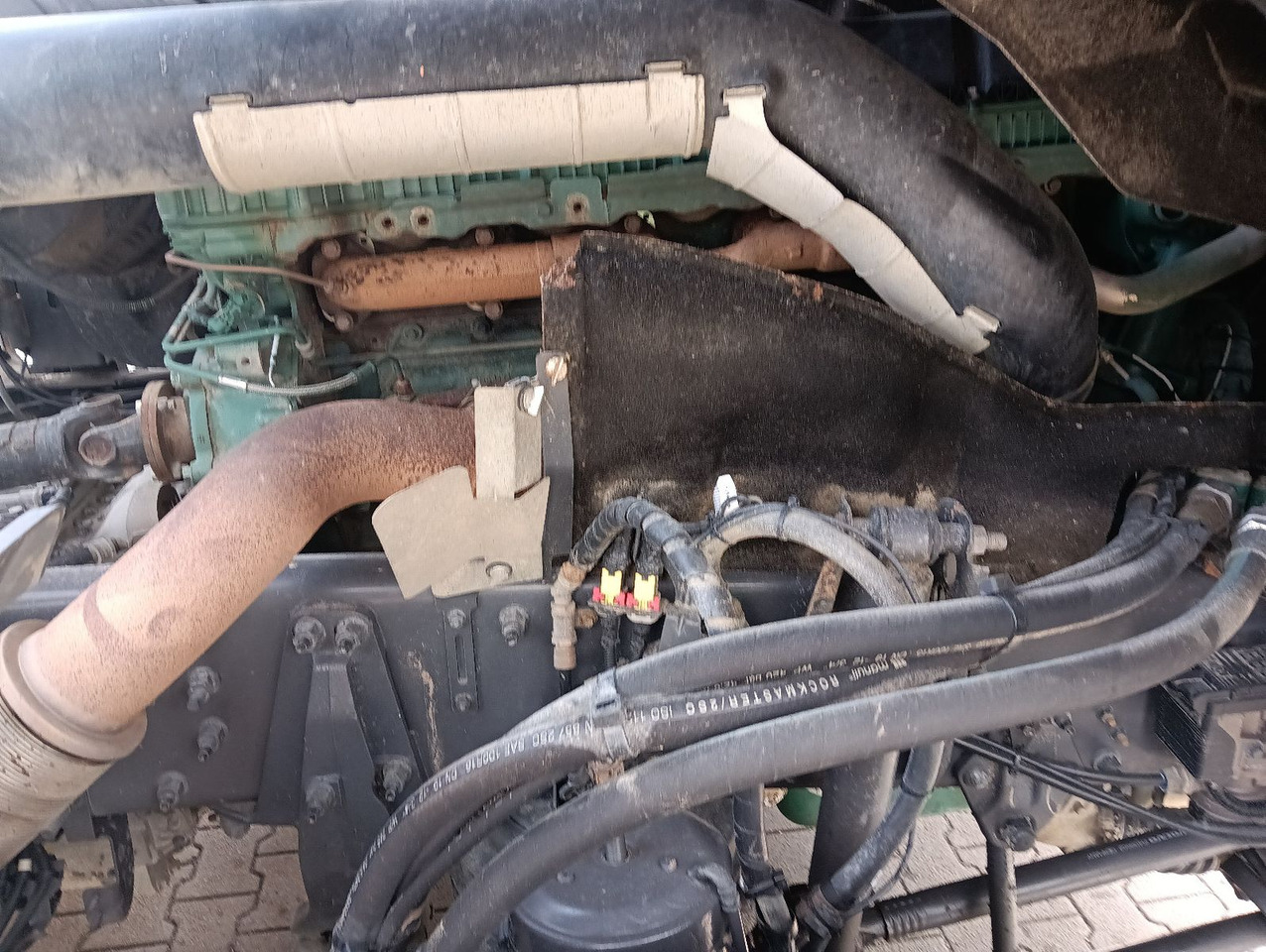 Tractor unit Volvo FH 500 4x2T X-Track Globe I-PARC HydraulikUNFALL: picture 17