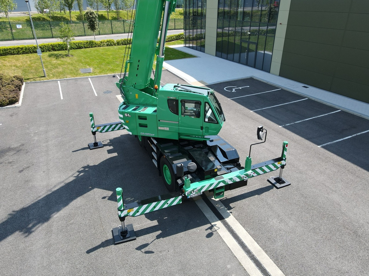 KATO CR-250Rv - 25 Ton City Crane - Excellent Condition - Mobile crane: picture 2 KATO CR-250Rv - 25 Ton City Crane - Excellent Condition - Mobile crane: picture 2