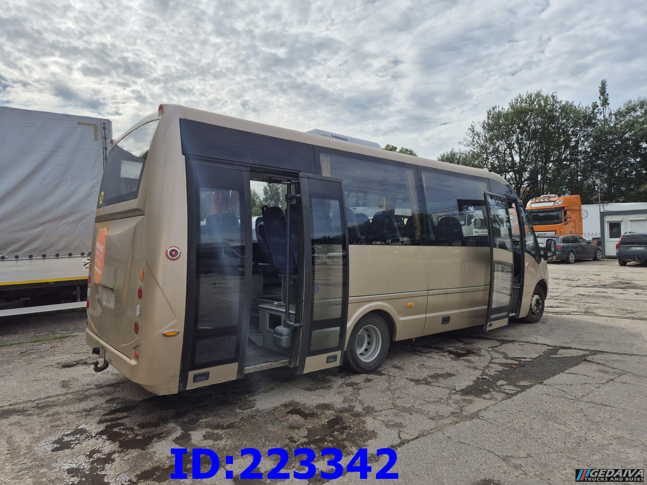 IVECO Rosero Euro5 34-Place (Gearbox defekt) - Coach: picture 5 IVECO Rosero Euro5 34-Place (Gearbox defekt) - Coach: picture 5